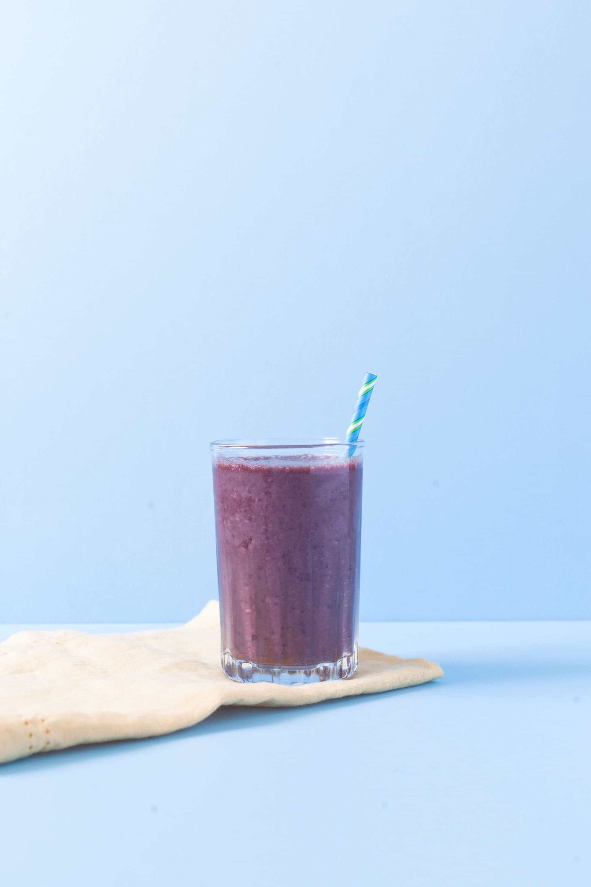 Nourish and Refresh Smoothie Recipe | Blue Diamond