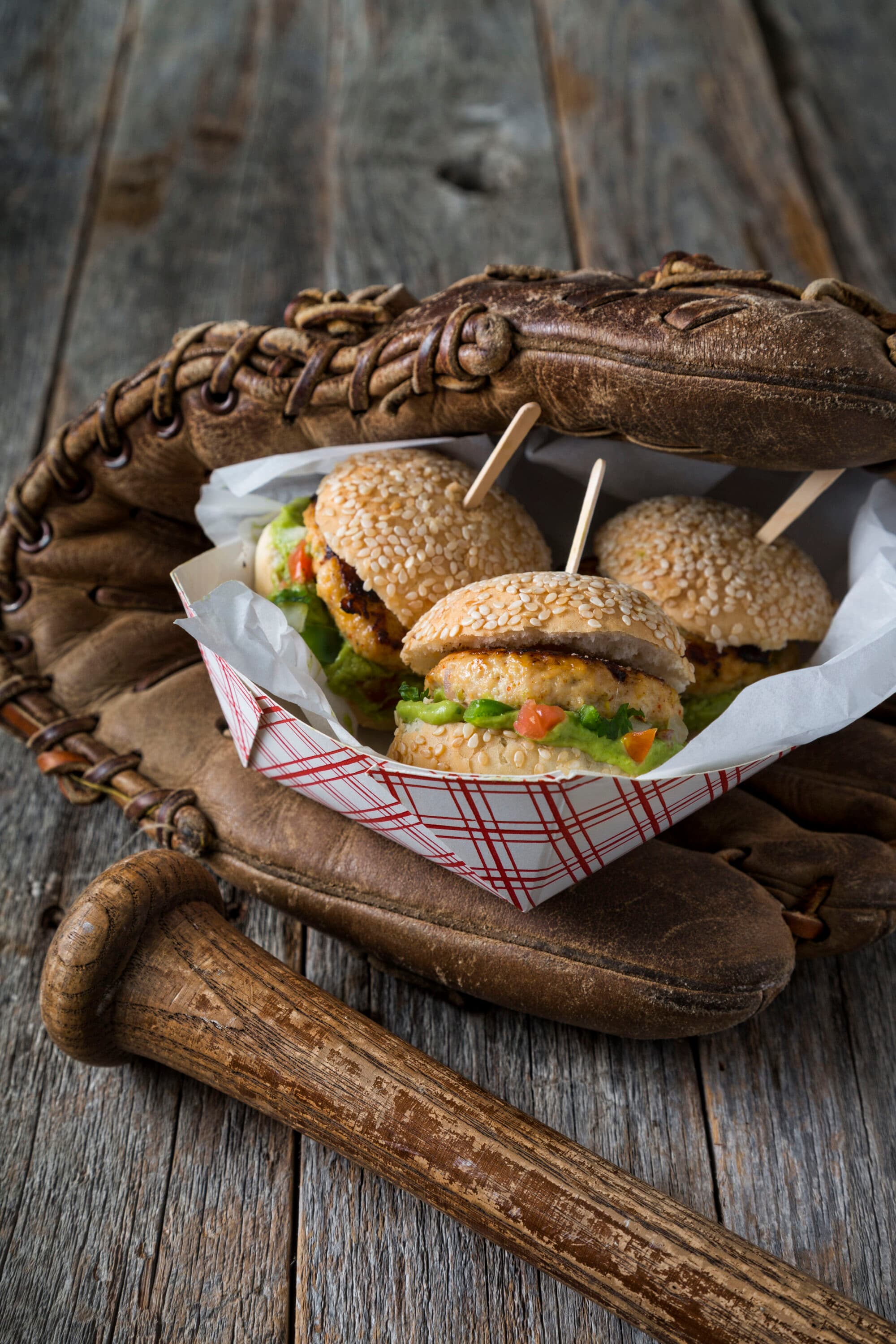 Chicken Sliders with Guacamole Recipe | Blue Diamond