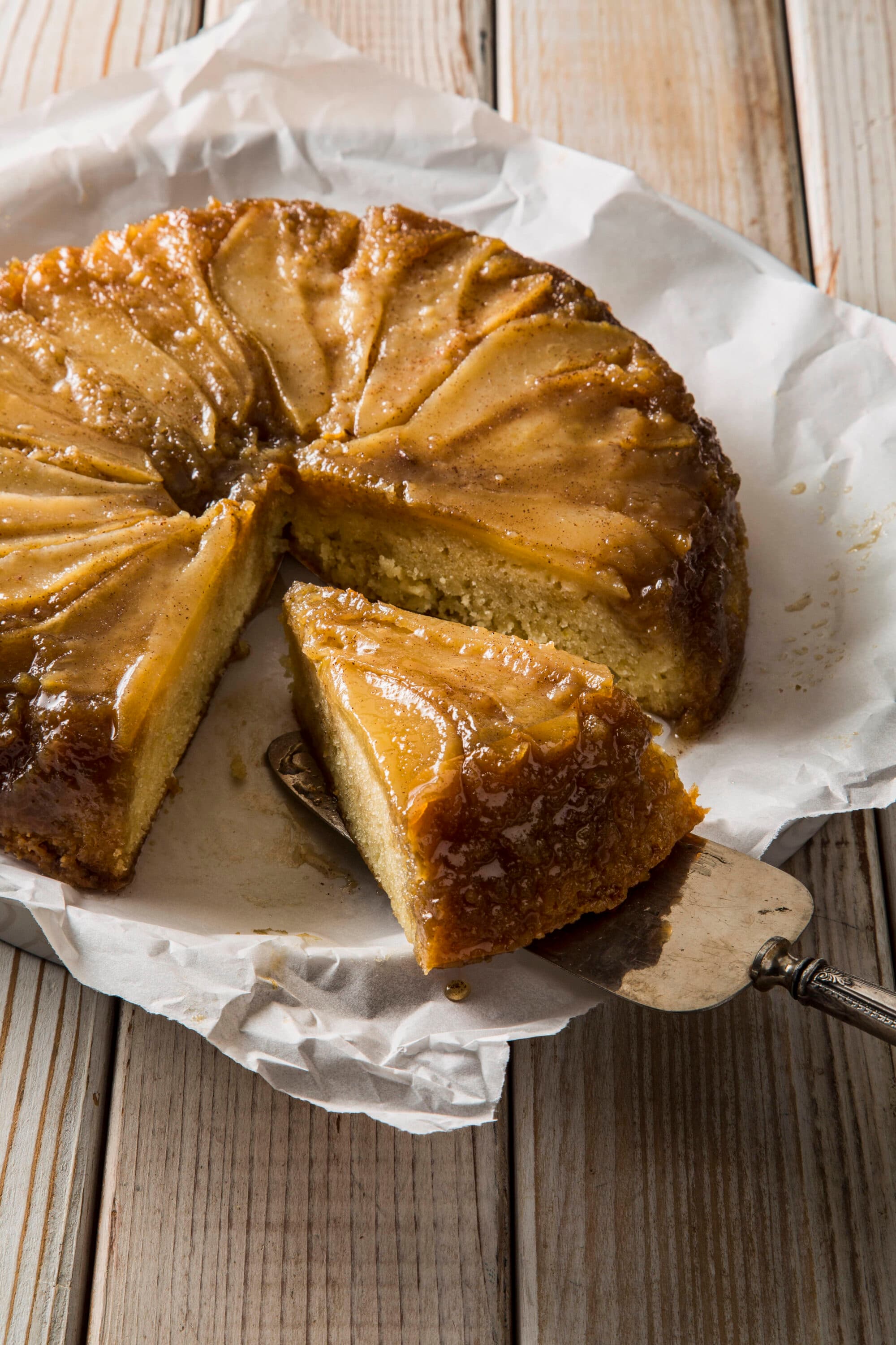 Delta Pear Upside Down Cake | Blue Diamond