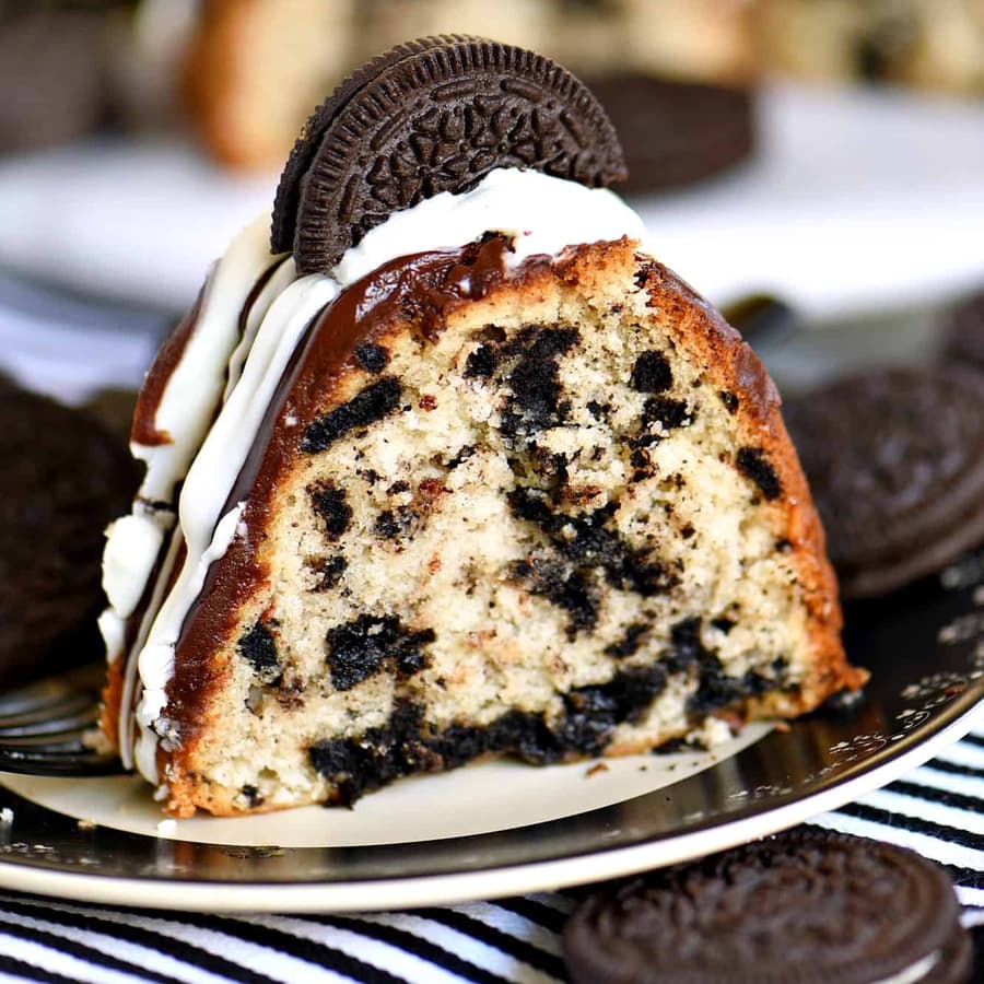 Cookies And Cream Oreo Cake Blue Diamond