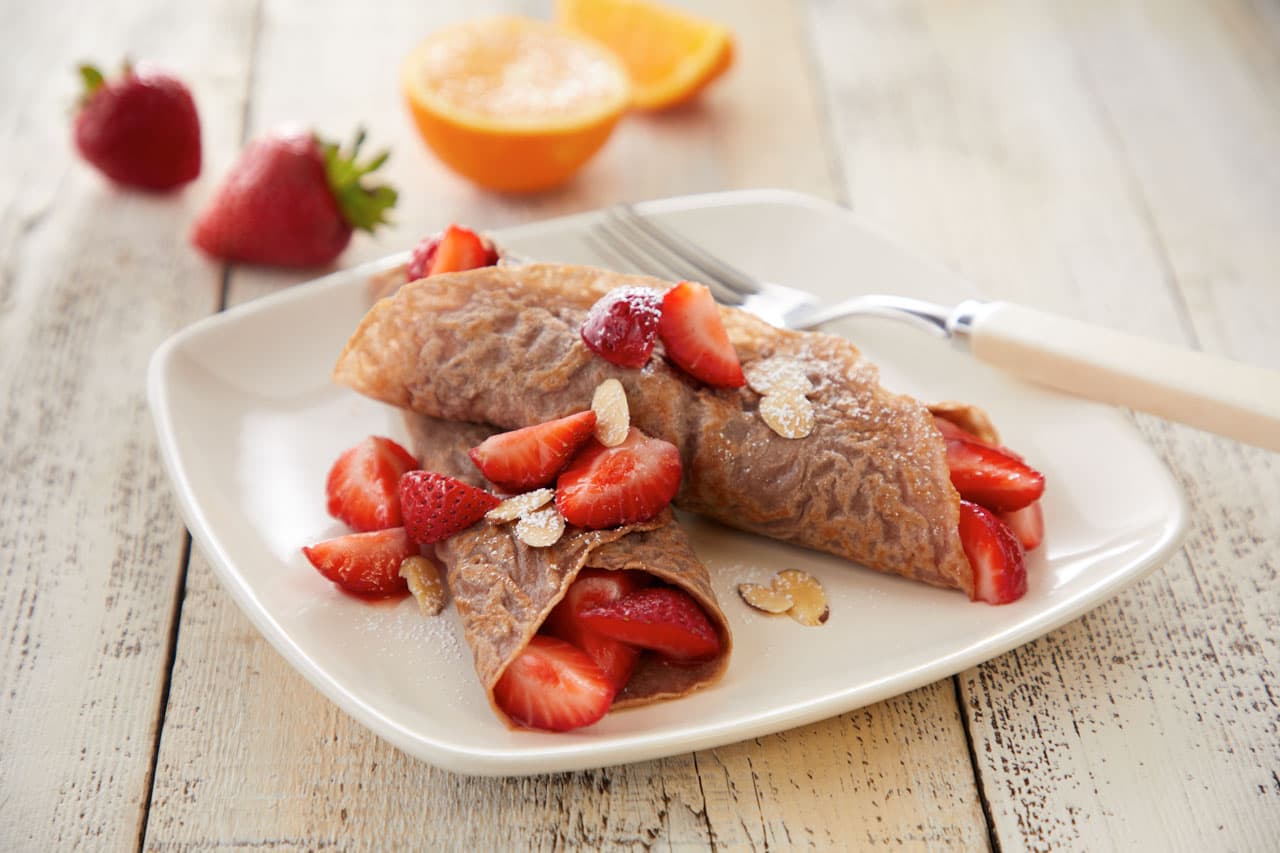 Chocolate and Strawberry Crepes Recipe 