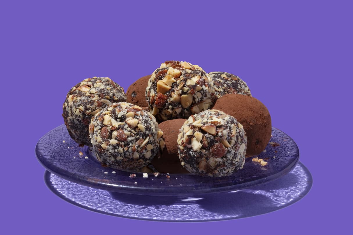 Almond Date Cocoa Truffles Recipe Blue Diamond