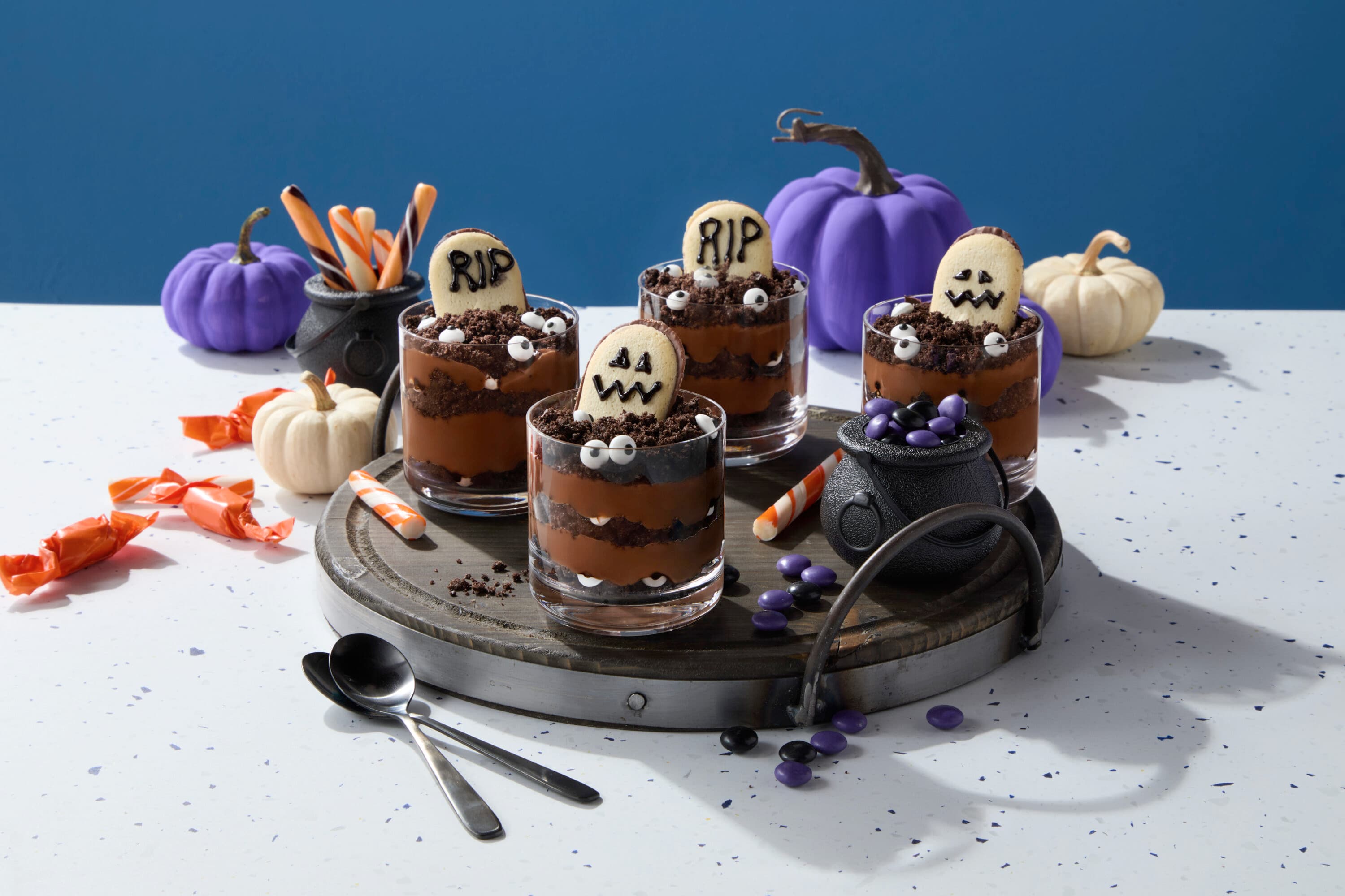 Graveyard Pudding Cups | Blue Diamond