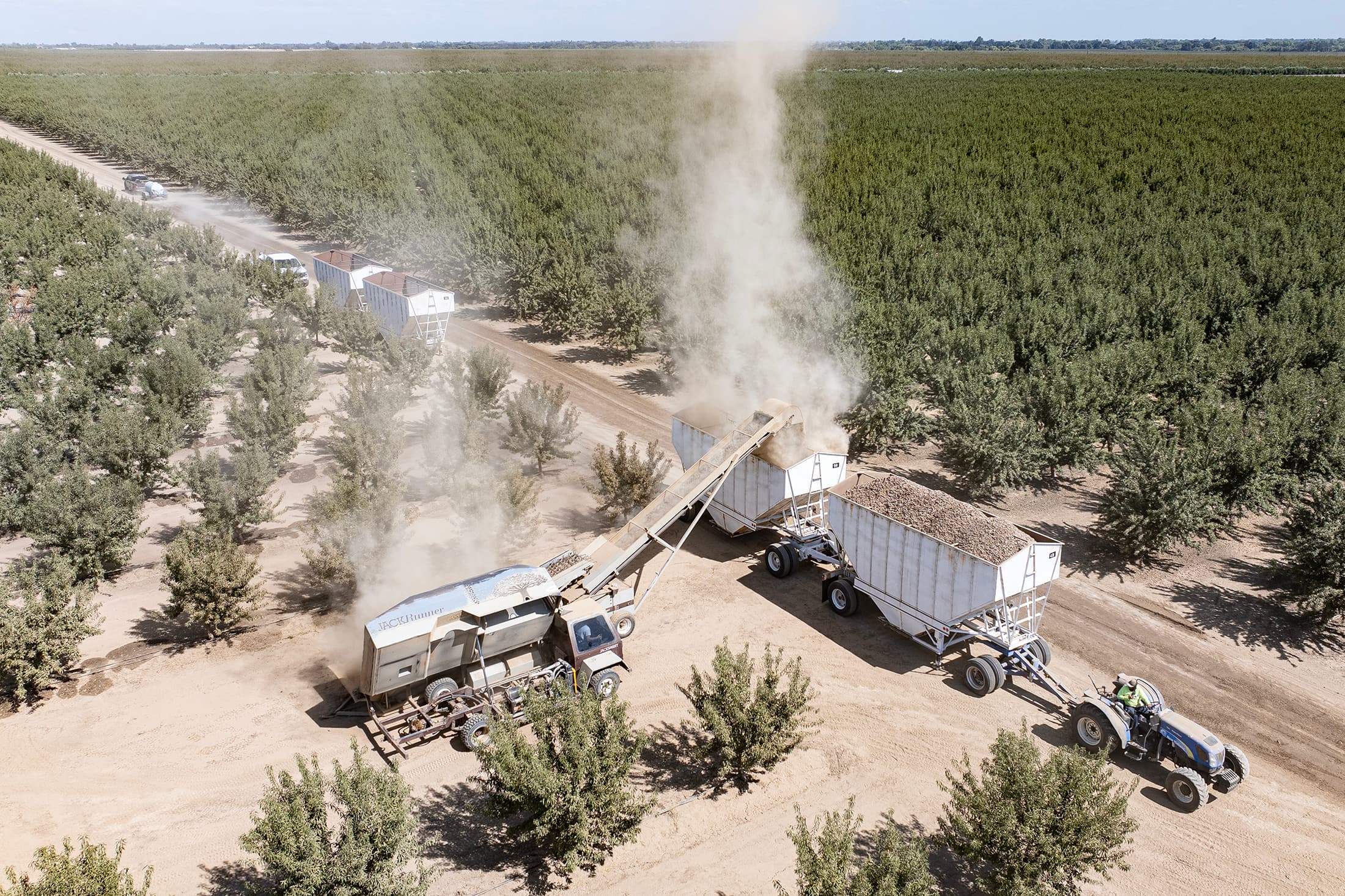 Loading Trailers in Western Stanislaus County