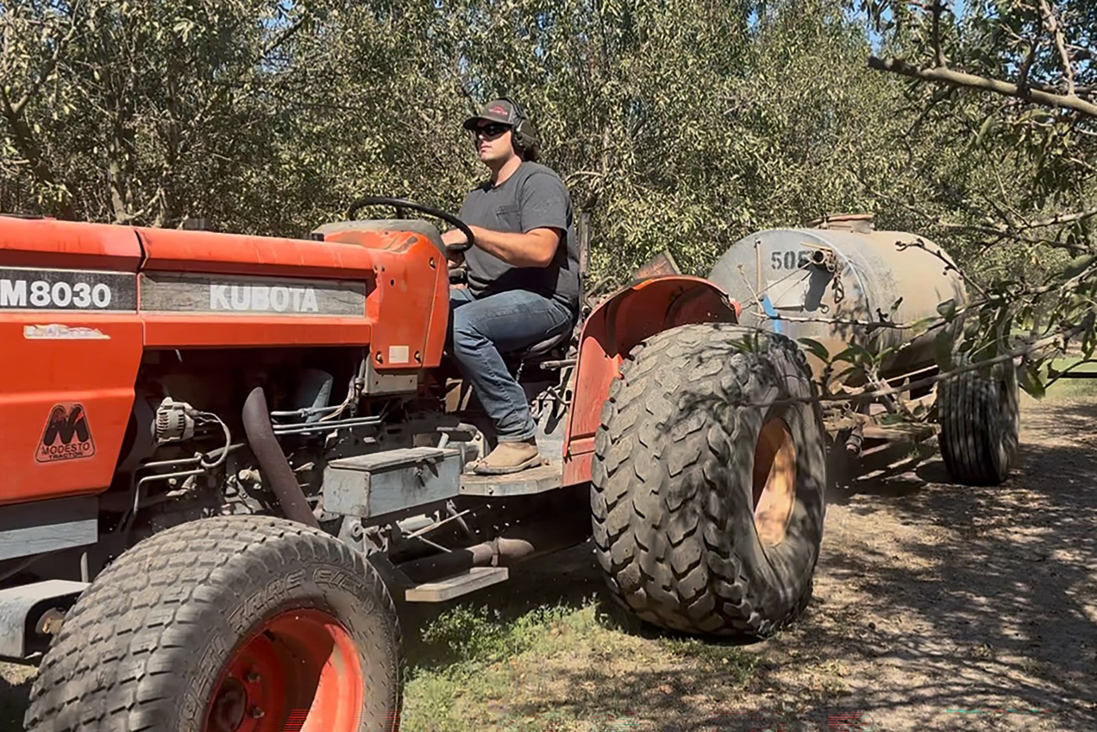 Liquid Fertilizer Application in Stanislaus County